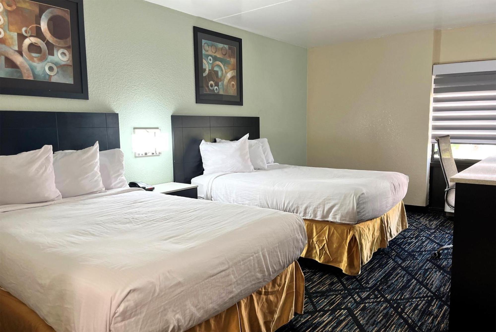 Baymont By Wyndham Cincinnati Шаронвилл Экстерьер фото